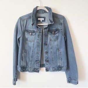 Ann Taylor LOFT Blue Denim Jean Jacket Size Small Front Pockets Button Closure